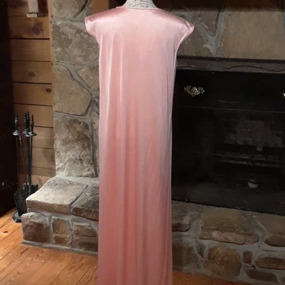 Vintage robe & gown set - Picture 8 of 11